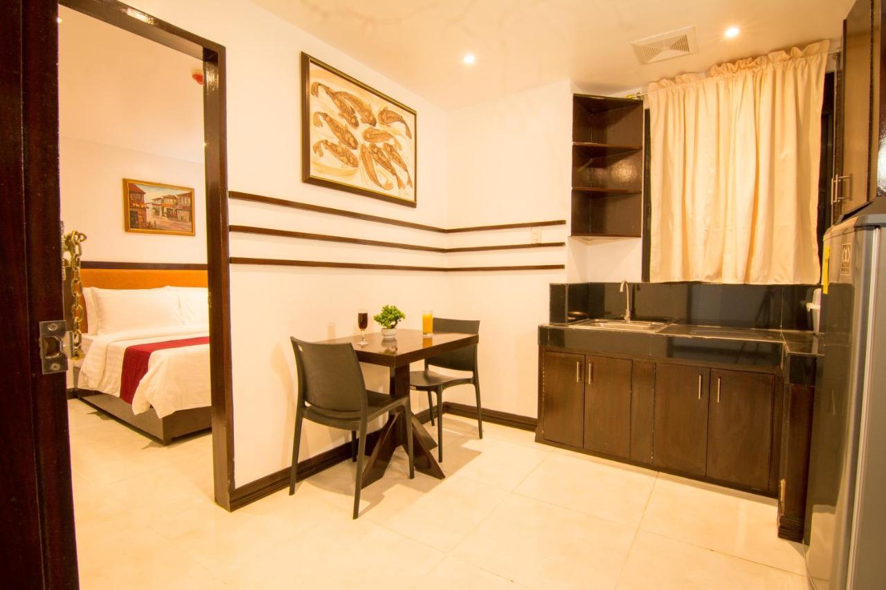 Diamond Hotel And Resto Catarman  Zewnętrze zdjęcie