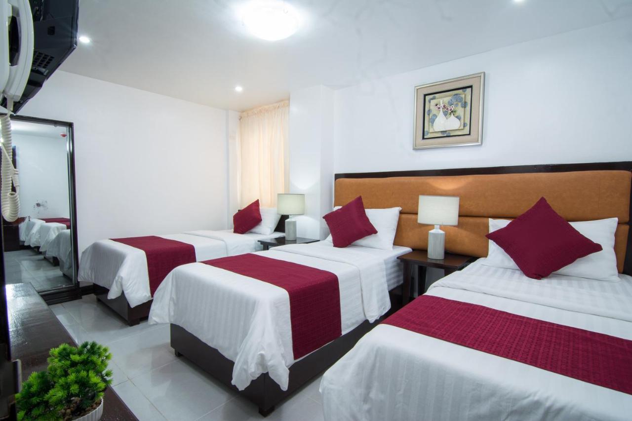 Diamond Hotel And Resto Catarman  Zewnętrze zdjęcie